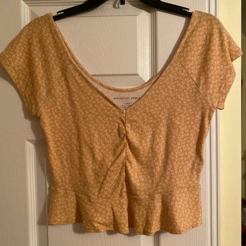 AE crop top with small peplum size M